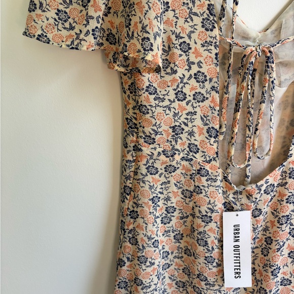 UO Spring Shower Chiffon Tie-Back Mini Dress - Picture 6 of 10